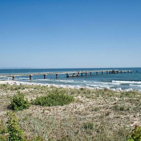 Nah Am Meer, Ruhige Lage, Gratis Nutzung Vom Ahoi Erlebnisbad Und Sauna In Sellin - Haus Inselblick Fewo 01 Гьорен Екстериор снимка